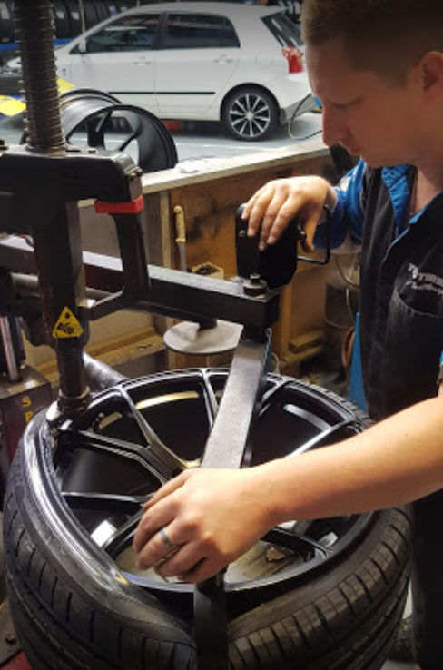 Removing the Tyre From the Wheel Capital Tyres Hamilton - Drive through service
